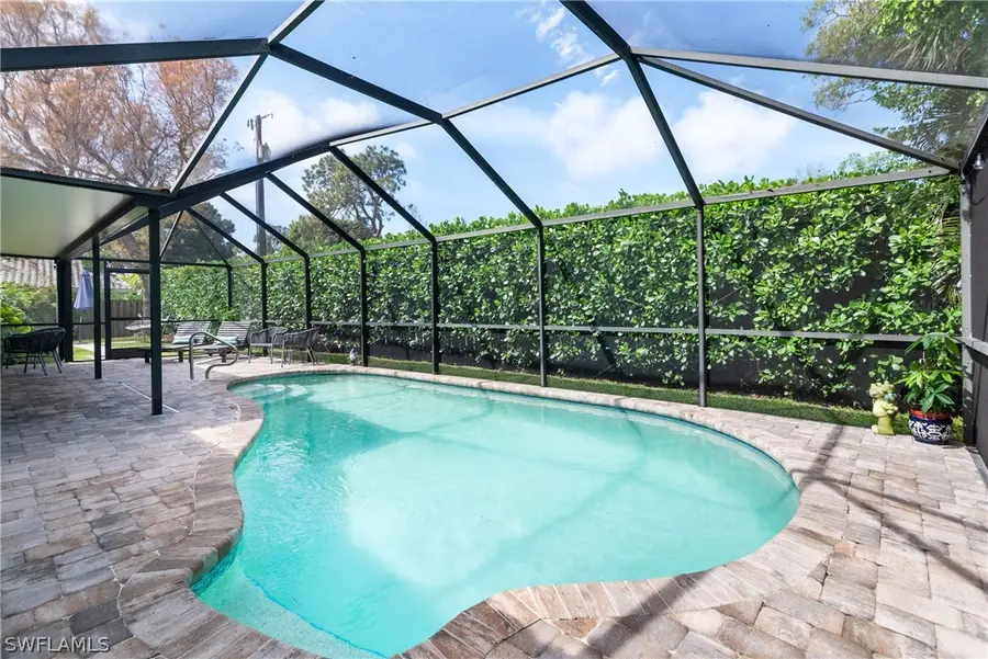 237 Burning Tree Drive, Naples, FL 34105 - Image #2