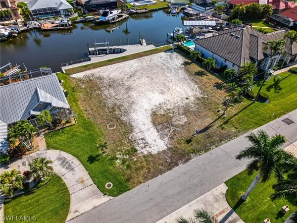 1522 SW 58th Street, Cape Coral, FL 33914