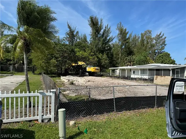 116 Jeepers Drive, Naples, FL 34112