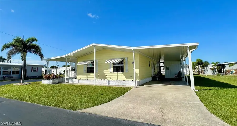 872 Moonlight Drive, North Fort Myers, FL 33917 - Image #3