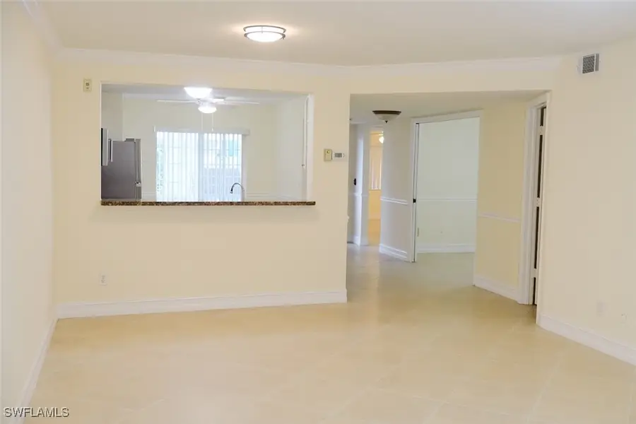 345 Gabriel Circle #2411, Naples, FL 34104 - Image #3