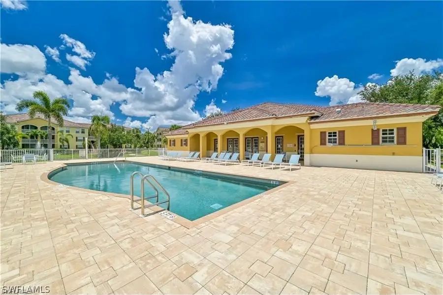 4105 Residence Drive #721, Fort Myers, FL 33901 - Image #2