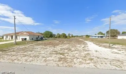 2700 40th Street Sw, Lehigh Acres, FL 33976