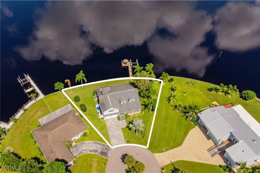 1943 Bahama Avenue, Fort Myers, FL 33905 - Image #1