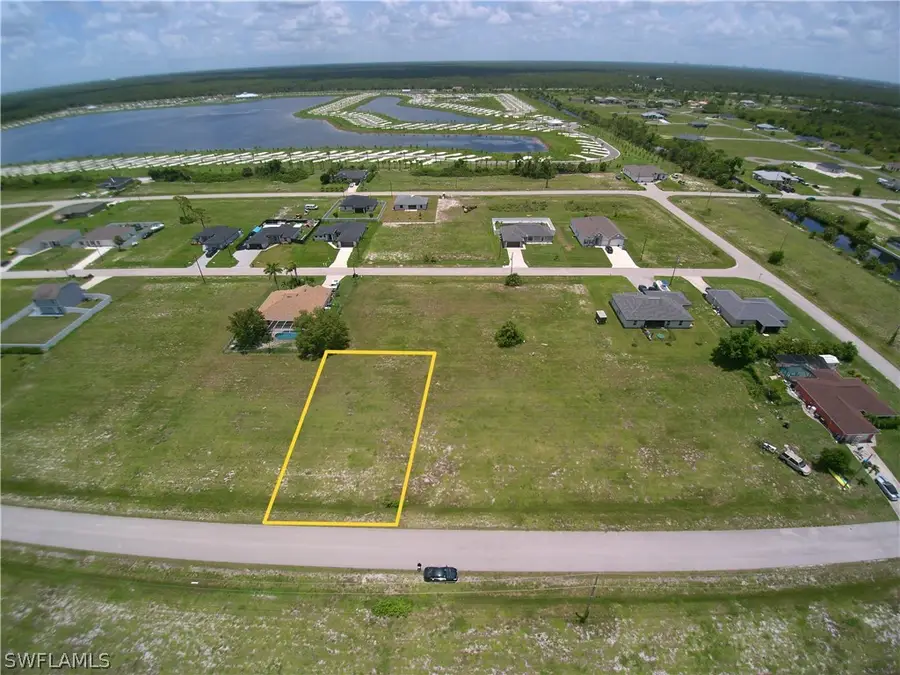 4025 NW 37th Avenue, Cape Coral, FL 33993 - Image #3