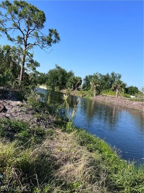 Address Withheld By Seller, Cape Coral, FL 33993 - Image #3