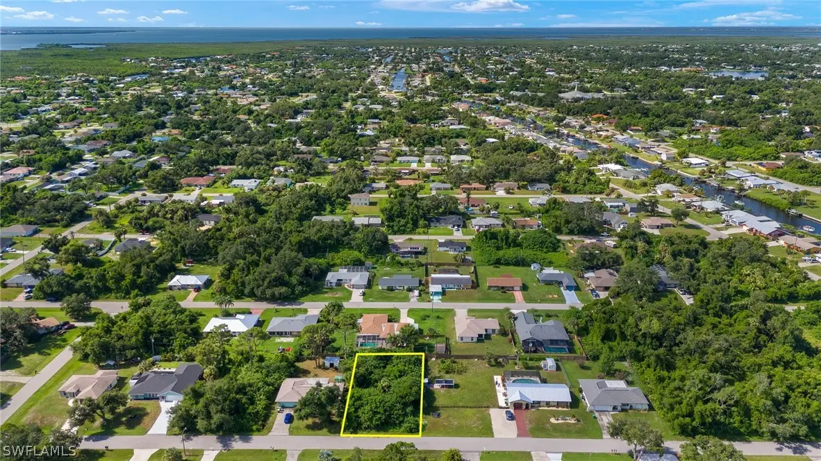 1133 Victoria Avenue, Port Charlotte, FL 33948 - Image #1
