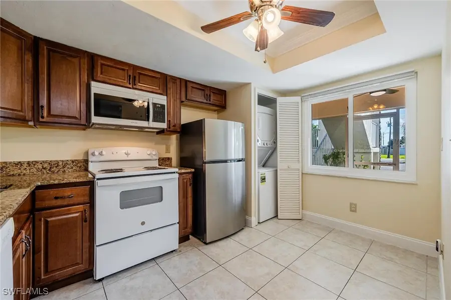 2504 SE 16th Place #101, Cape Coral, FL 33904 - Image #2
