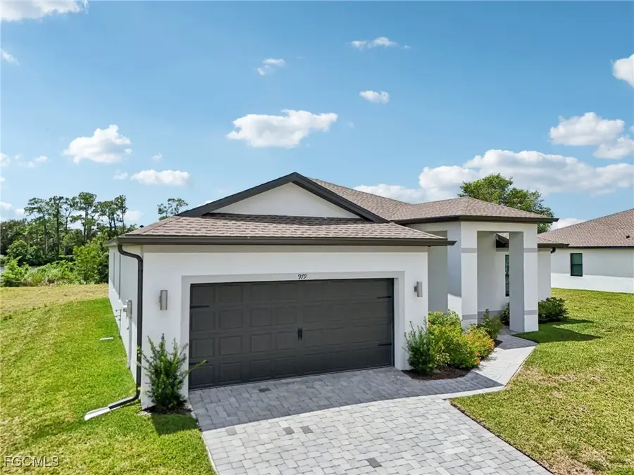 939 Admiral Bull Halsey Avenue, Labelle, FL 33935 - Image #2