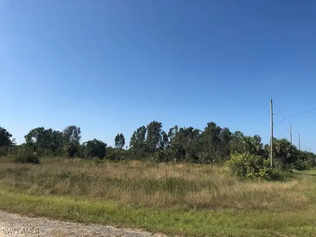 812 Nimitz Boulevard, Lehigh Acres, FL 33974 - Image #2