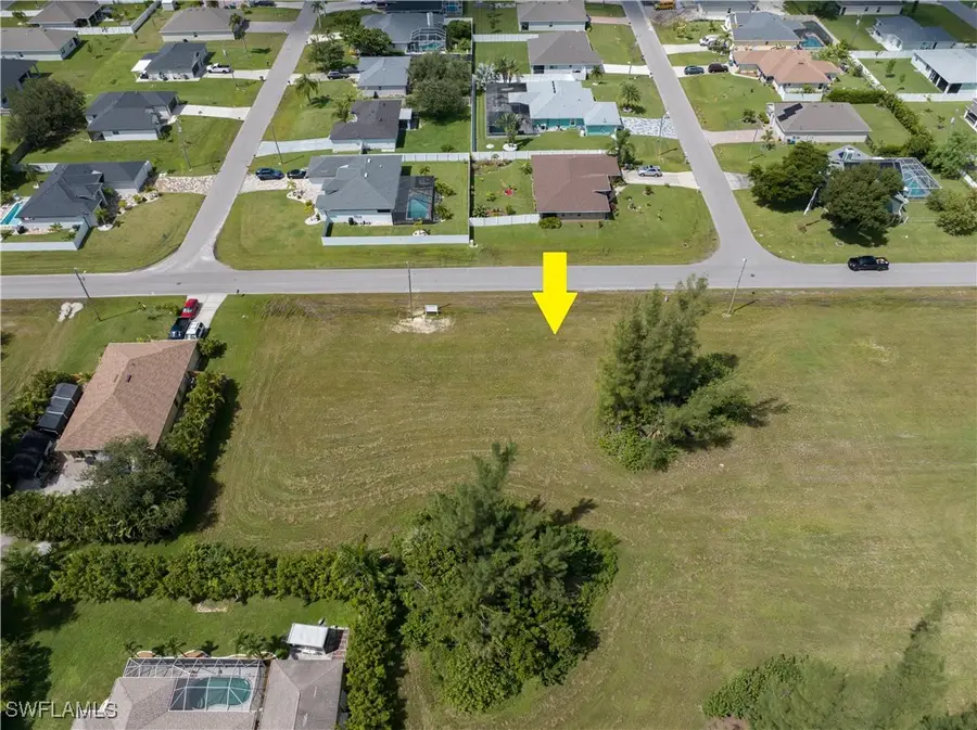 307 SW 16th Place, Cape Coral, FL 33991 - Image #2