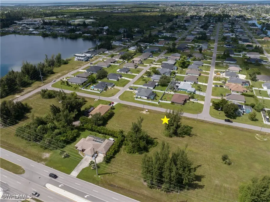 307 SW 16th Place, Cape Coral, FL 33991 - Image #3