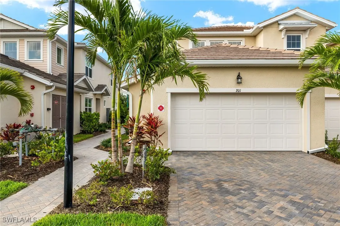4646 Arboretum Circle #201, Naples, FL 34112 - Image #1