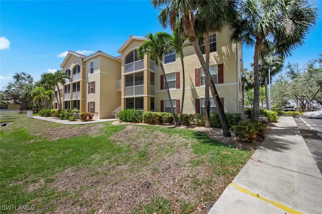 4105 Residence Drive #718, Fort Myers, FL 33901 - Image #1