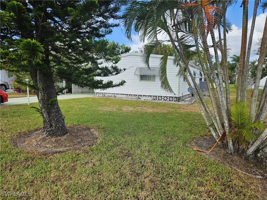 859 Manatee Road, Naples, FL 34114 - Image #3