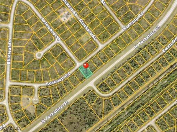 Boskoop Road, North Port, FL 34288