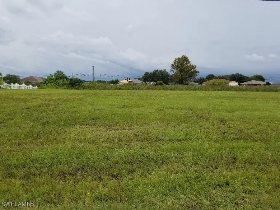 1423 NE 20th Avenue, Cape Coral, FL 33909 - Image #3