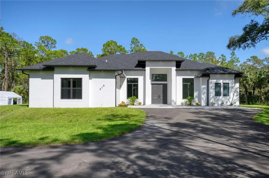 219 33rd Avenue Nw, Naples, FL 34120 - #2