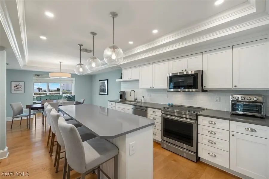 411 Bella Vista Way E, Sanibel, FL 33957 - Image #2