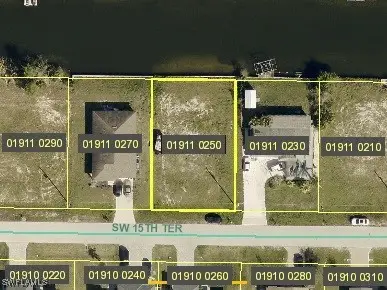 601 SW 15th Terrace, Cape Coral, FL 33991