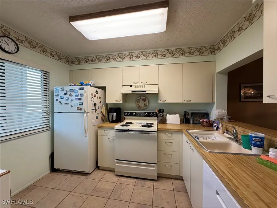 7406 Lake Breeze Drive #612, Fort Myers, FL 33907 - Image #2