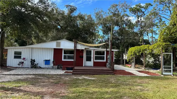 7890 Marx Drive, North Fort Myers, FL 33917