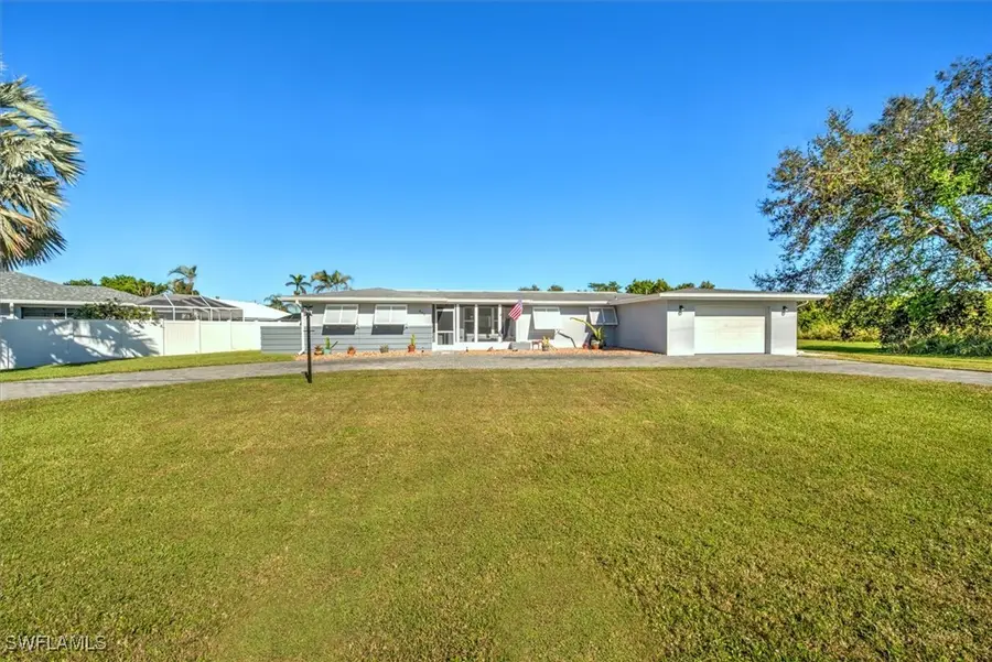 349 Coral Drive, Fort Myers, FL 33905 - Image #3