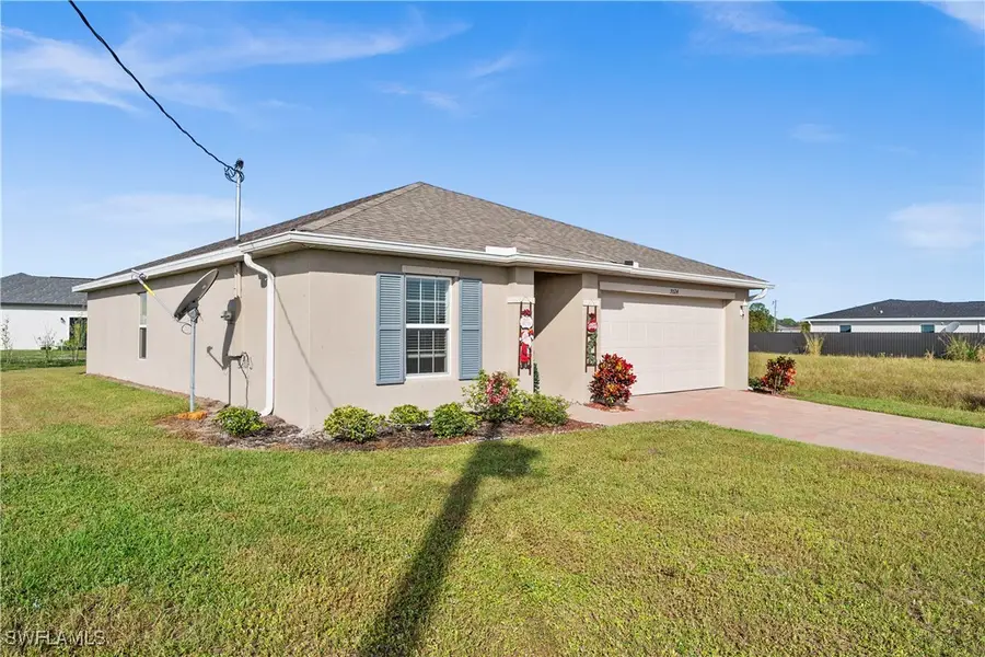 7024 Waldo Circle, Labelle, FL 33935 - Image #2