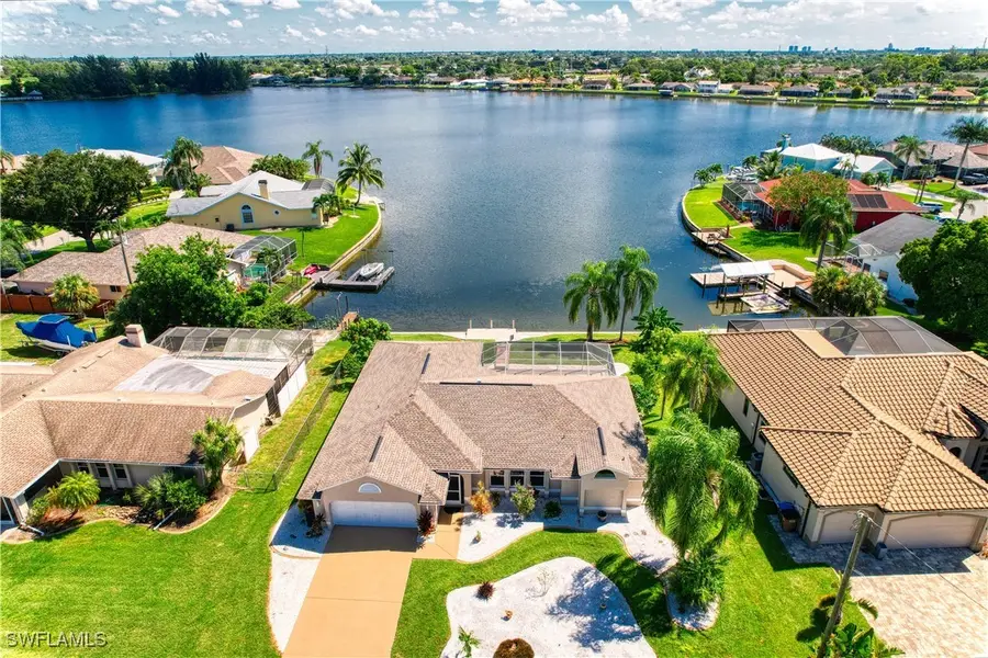 911 SW 3rd Avenue, Cape Coral, FL 33991 - #2