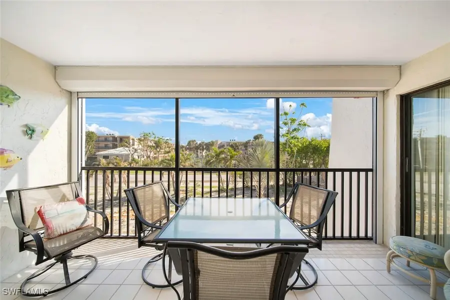 1440 Middle Gulf Drive #2E, Sanibel, FL 33957 - Image #2