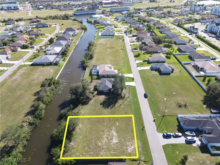211 SW 14th Avenue, Cape Coral, FL 33991 - #3