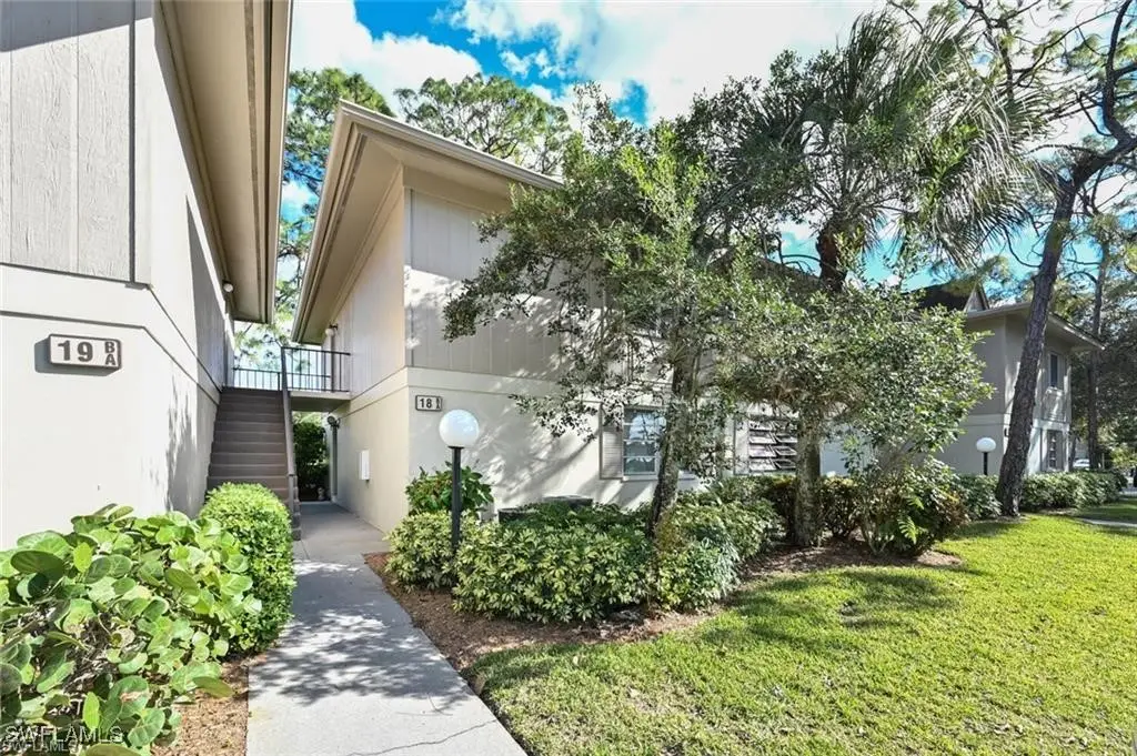 18 Bob O Link Court #18B, Naples, FL 34105 - Image #1