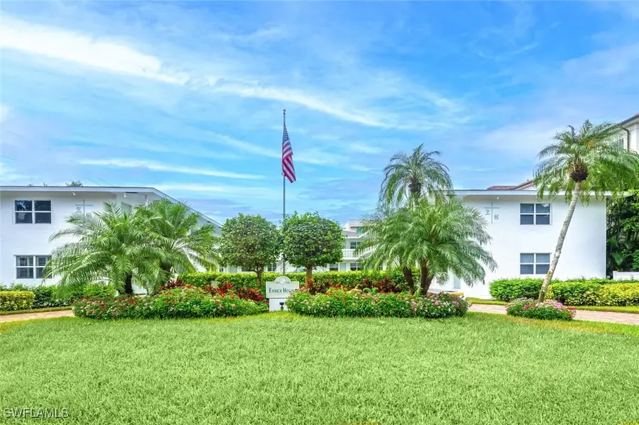 532 4th Ave S #2, Naples, FL 34102 - Image #2