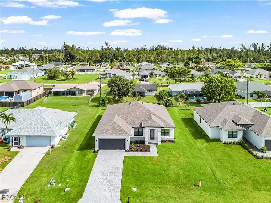 1816 SW 3rd Place, Cape Coral, FL 33991 - #2