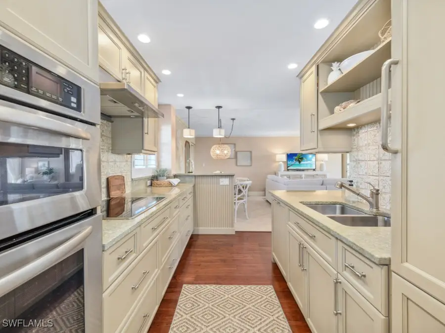 300 Park Shore Drive #5A, Naples, FL 34103 - Image #3