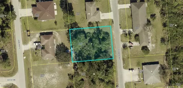 104/106 Ichabod Avenue, Lehigh Acres, FL 33973