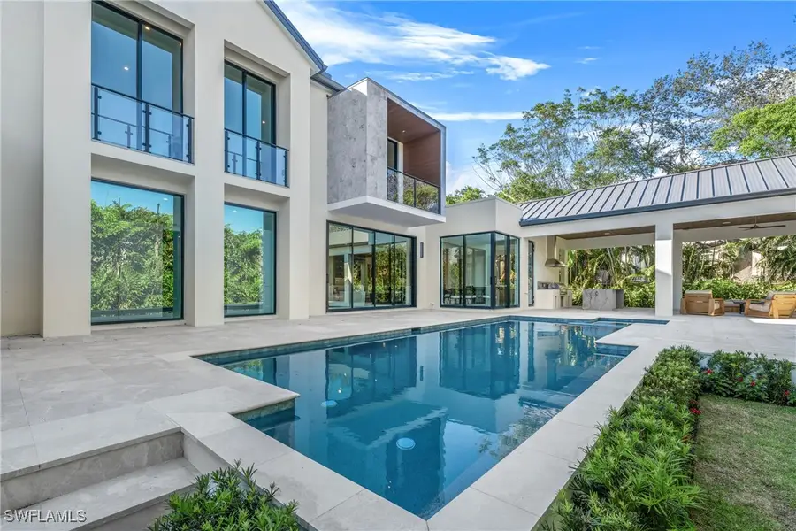 1800 Crayton Road, Naples, FL 34102 - Image #3