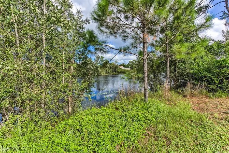 29 Caribbean Road, Naples, FL 34108 - Image #2