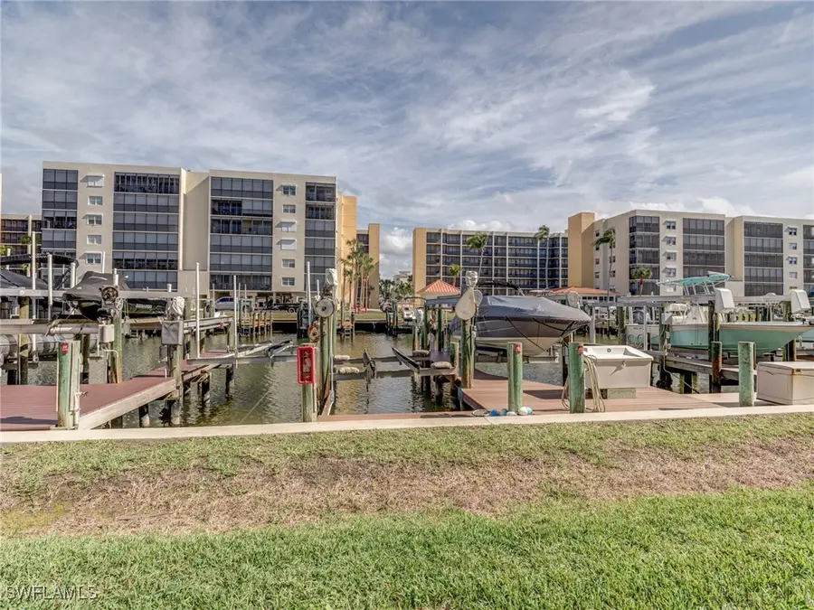 4521 Bay Beach Lane #326, Fort Myers Beach, FL 33931 - Image #3