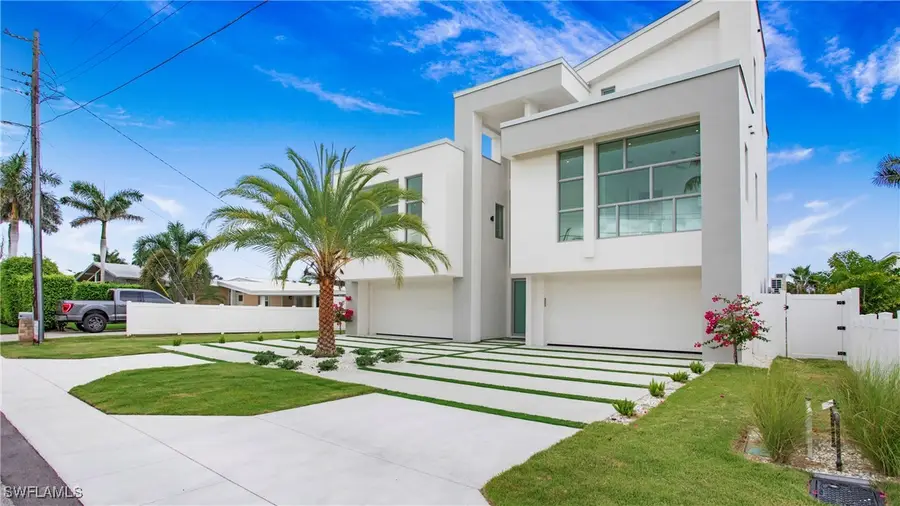 1798 Holiday Lane, Naples, FL 34104 - Image #3