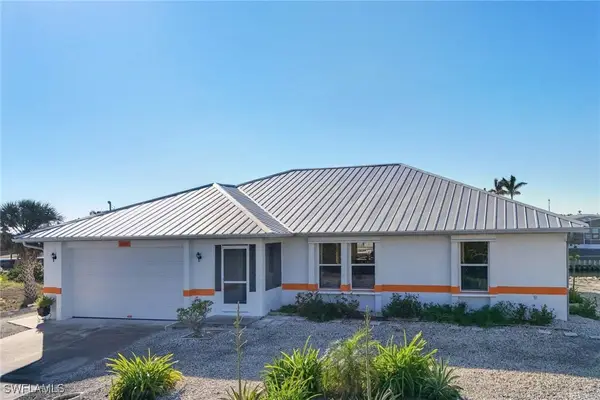 3891 Galt Island Avenue, St James City, FL 33956