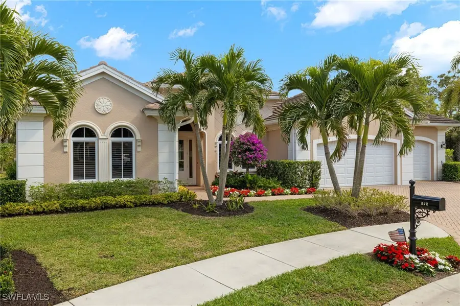 372 Cypress Way W, Naples, FL 34110 - Image #2