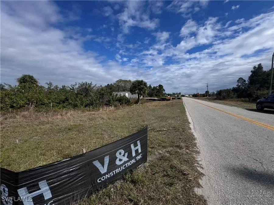 931 Bell Boulevard S, Lehigh Acres, FL 33974 - #3