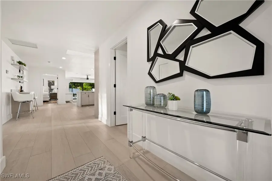 538 106th Avenue N, Naples, FL 34108 - Image #2