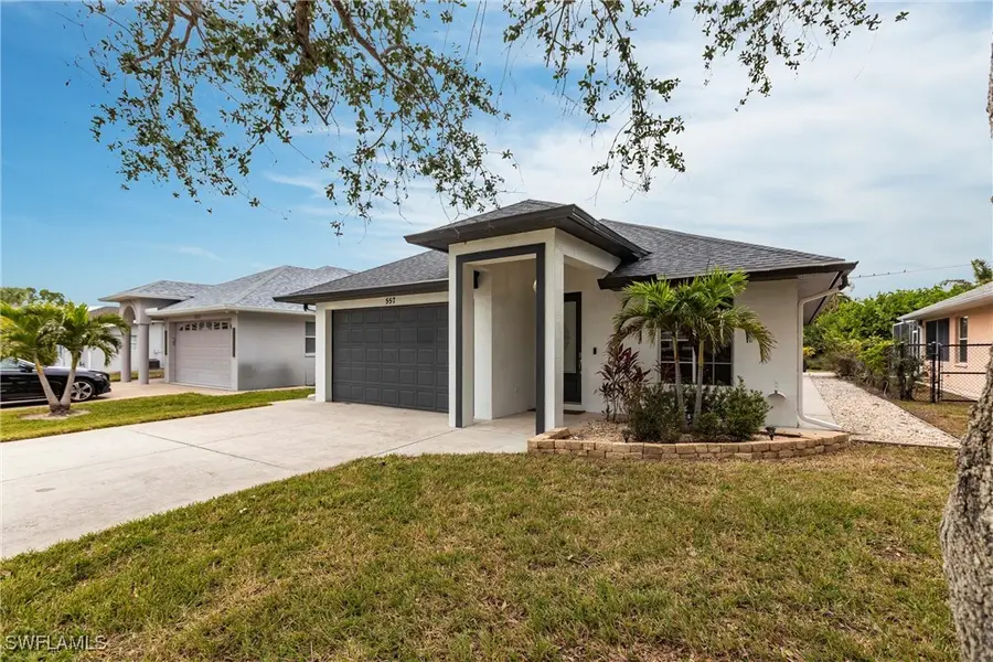 557 102nd Avenue N, Naples, FL 34108 - Image #2