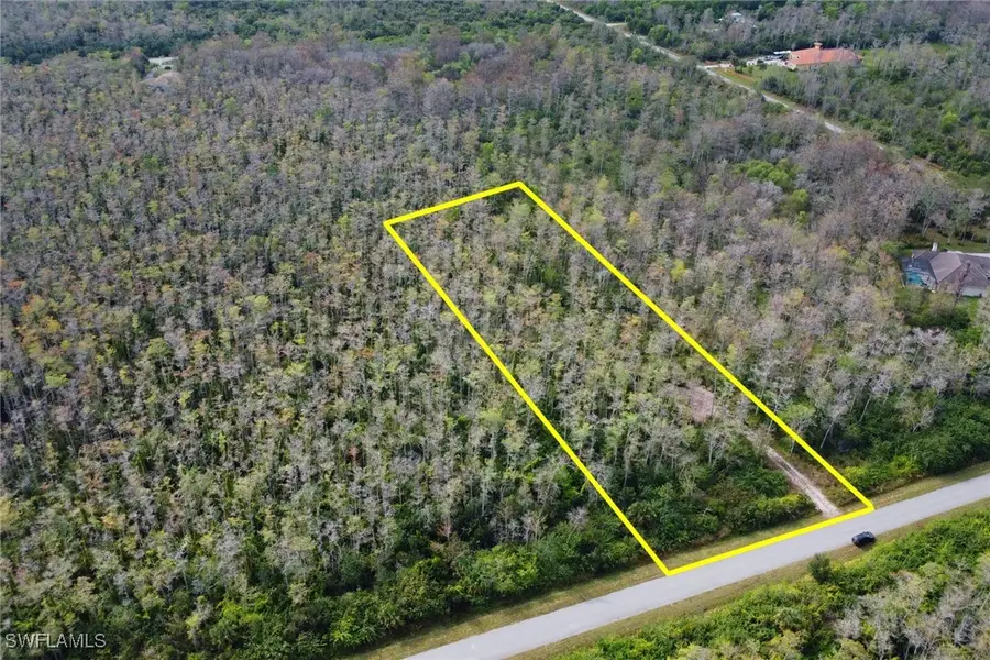 88 47th Avenue Ne, Naples, FL 34120 - #3