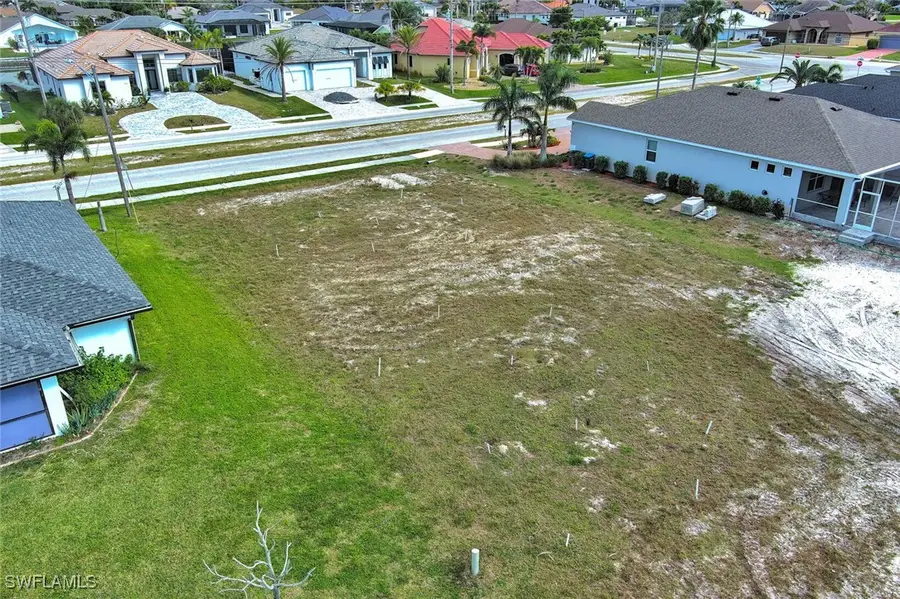 4122 Oasis Boulevard, Cape Coral, FL 33914 - Image #3