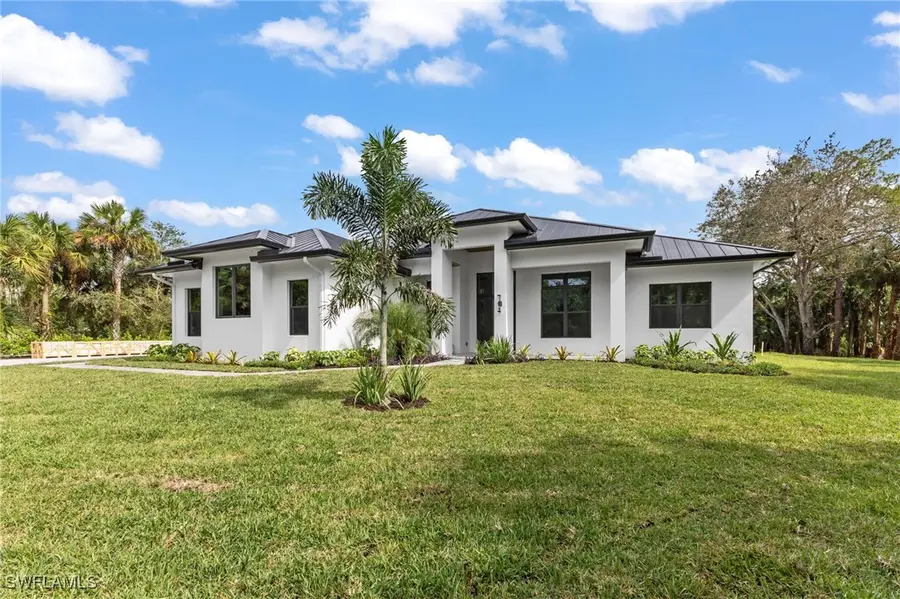 740 13th Street Nw, Naples, FL 34120 - #2