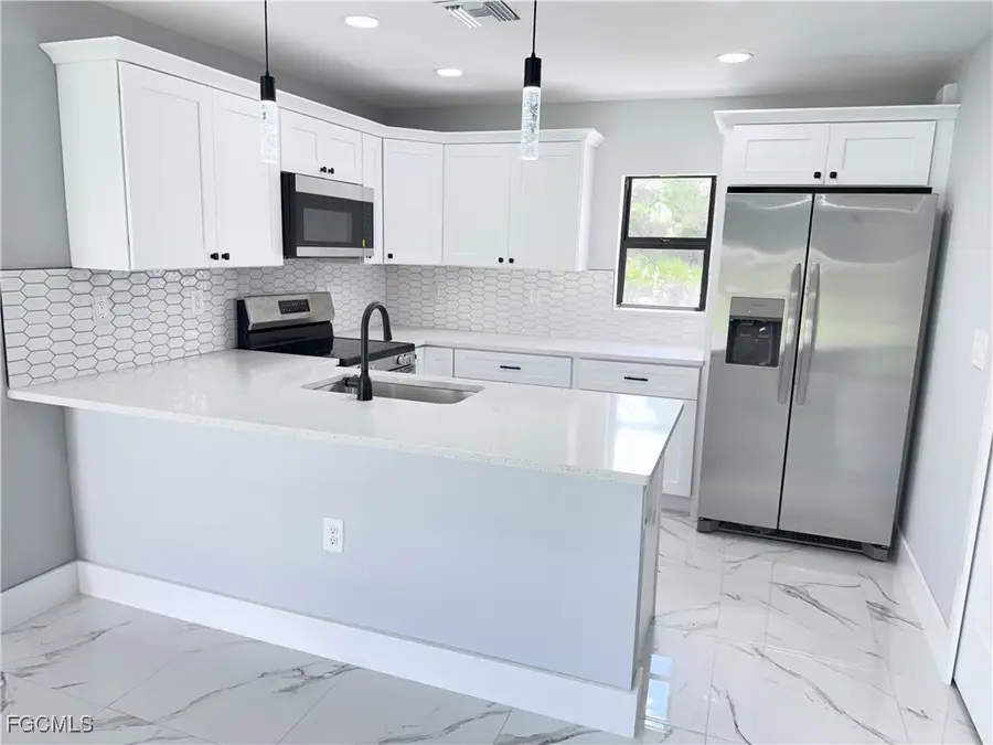 202 Hagan Avenue S, Lehigh Acres, FL 33974 - Image #3