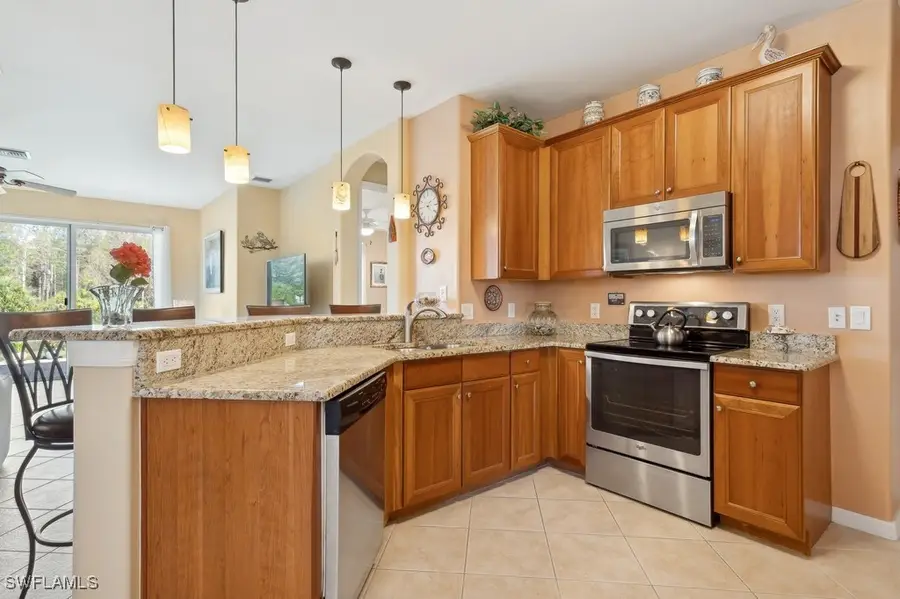 10633 Camarelle Circle, Fort Myers, FL 33913 - Image #3